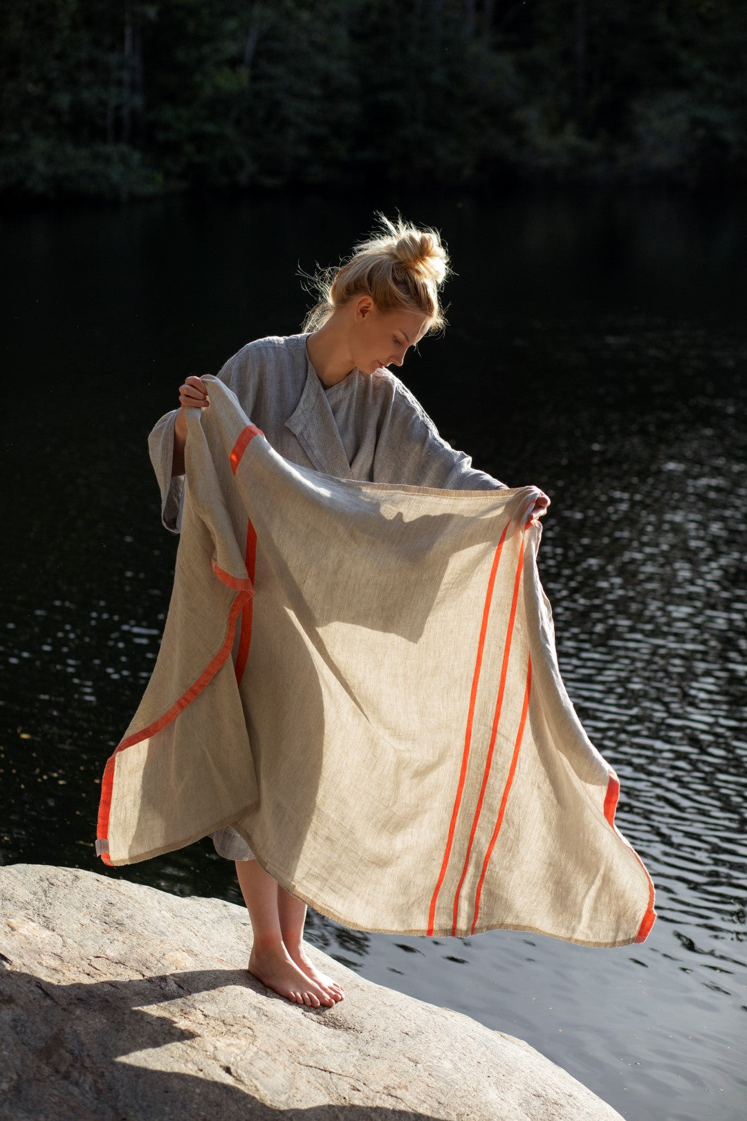 Strand-/Saunatuch aus 100 % Leinen, 95 x 180 cm, versch. Farben –